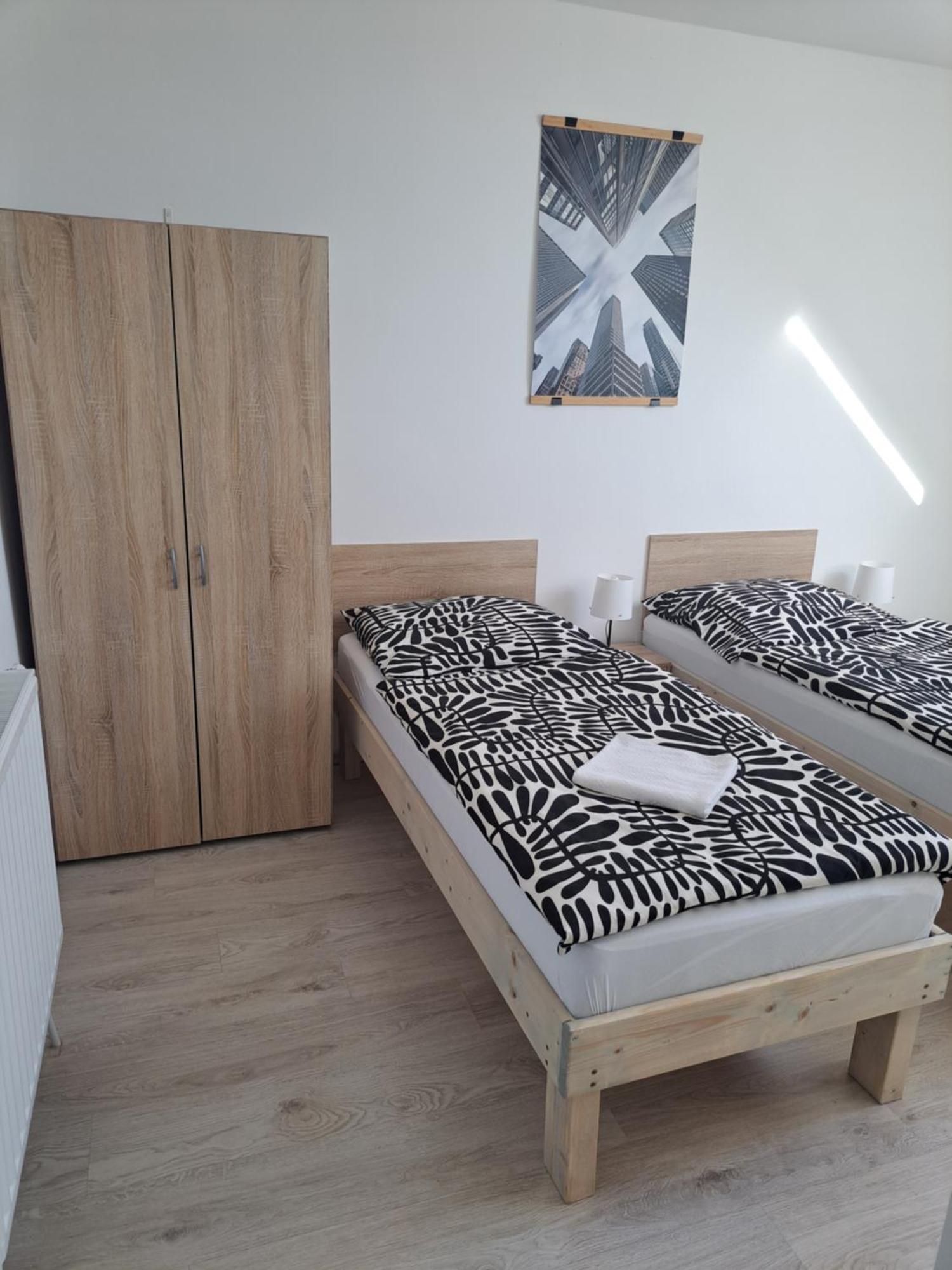 Apartmany Amalia بييشتِني المظهر الخارجي الصورة