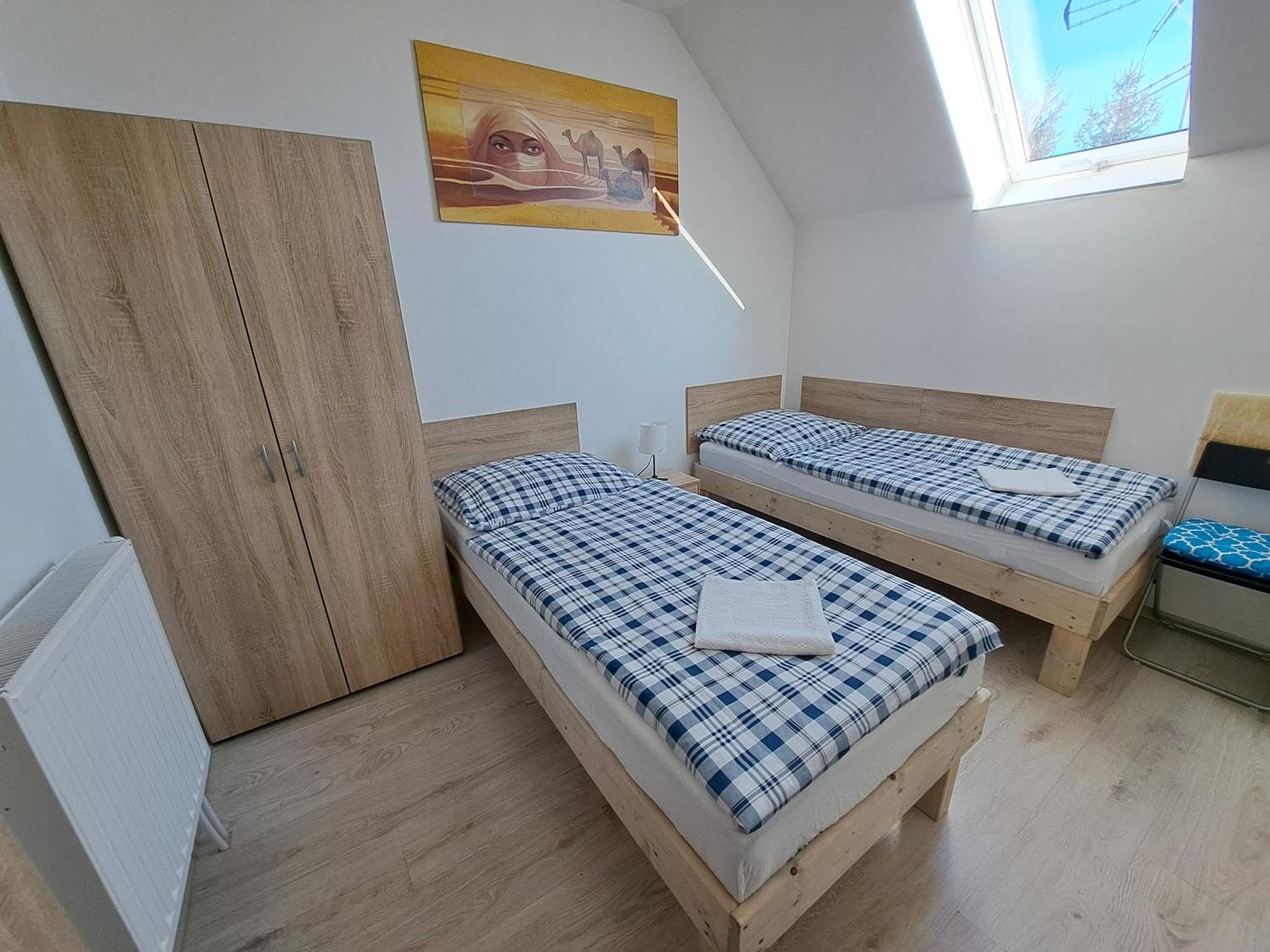 Apartmany Amalia بييشتِني المظهر الخارجي الصورة