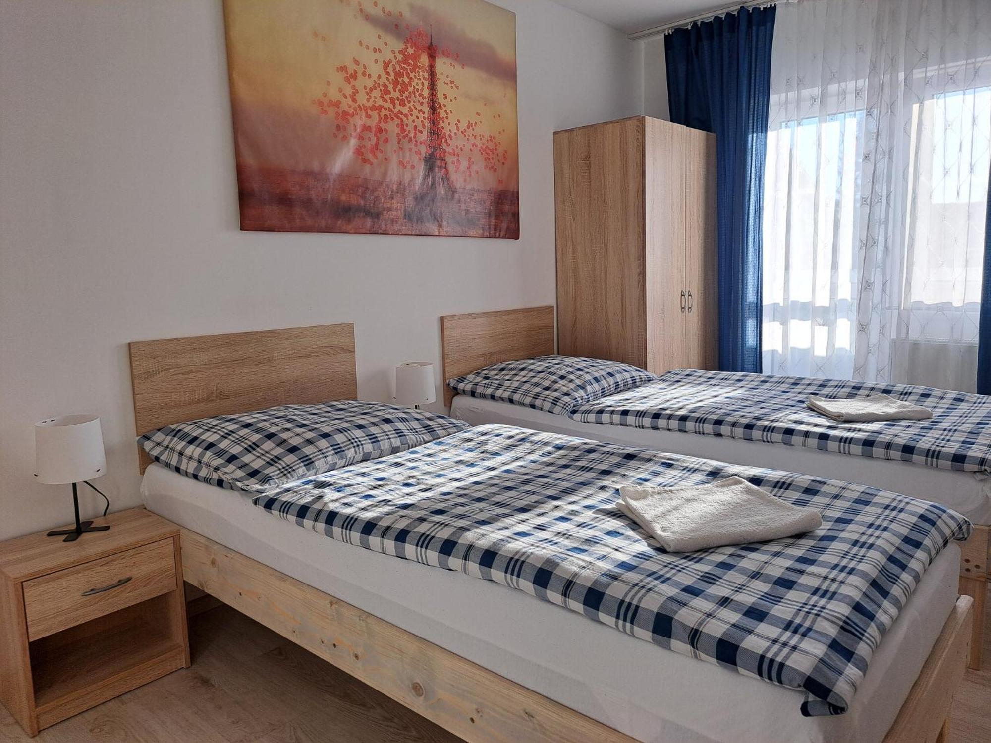 Apartmany Amalia بييشتِني المظهر الخارجي الصورة